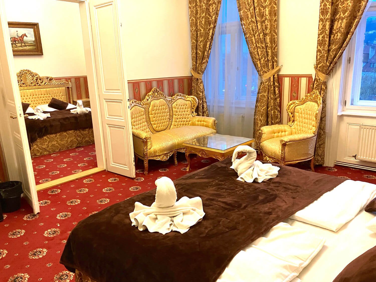 accommodation-grand-deluxe0